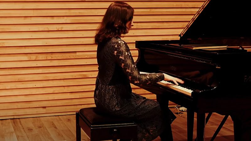 Alissa Firsova: Russian Émigrés (2015)